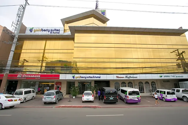 Goldberry Suites & Hotel Mactan
