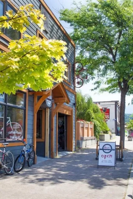 The Lodge at Arrow Lakes