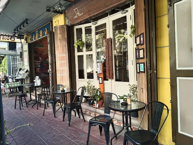 Like Italy Cafe-Bakery