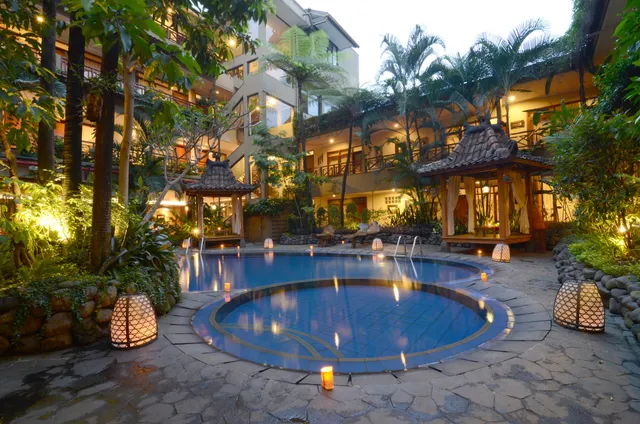 Sukajadi Hotel, Convention and Gallery