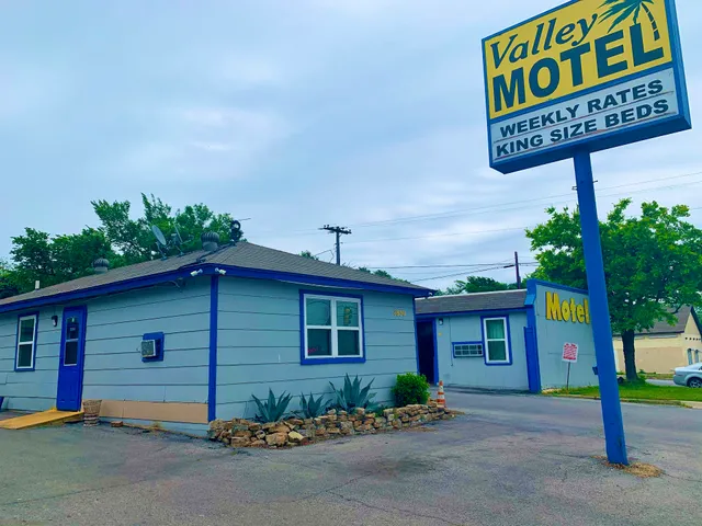 Valley Motel