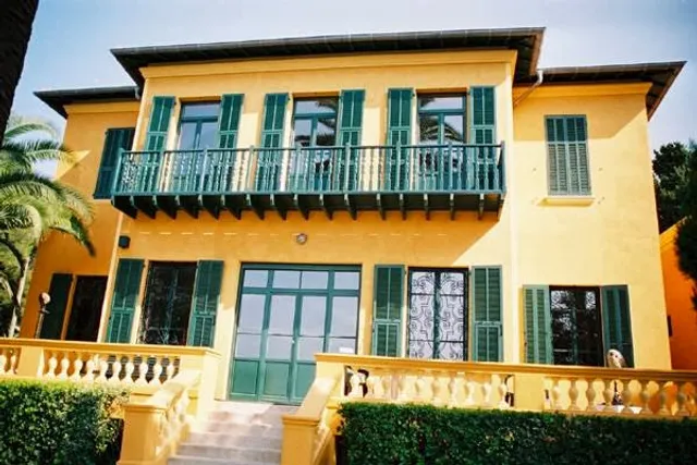 Le Roc Fleury Villa