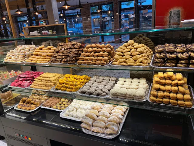 Sarisoy Simit Sarayi Cafe Hemshof