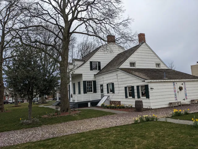 Hendrick I. Lott House