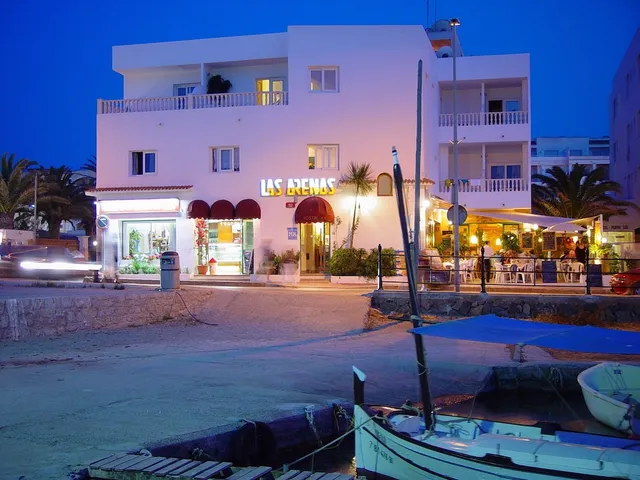 Hotel Las Arenas Es Canar Ibiza