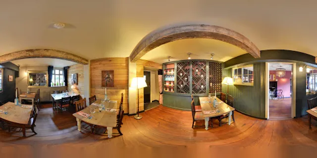 The Six Bells, Thame