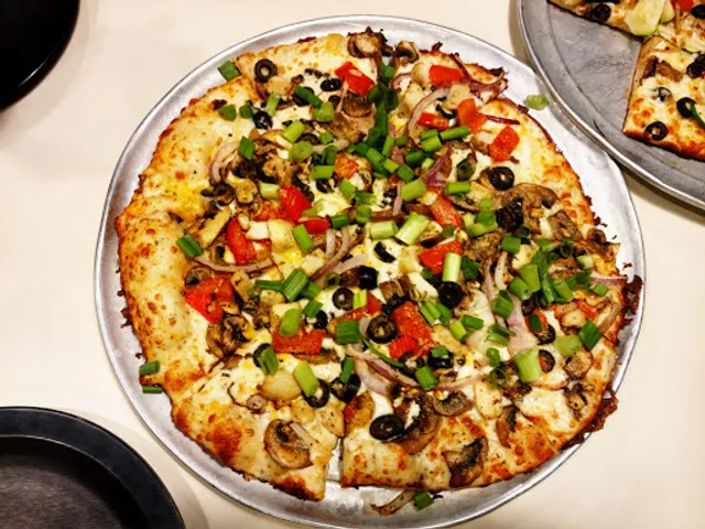 Round Table Pizza