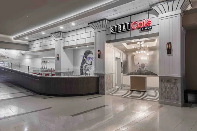 STRAT Café