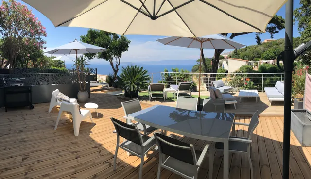 Les Terrasses Levantines