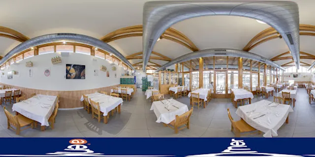 El Trasgu Fartón restaurante - sidrería del Centro Asturiano de Vitoria