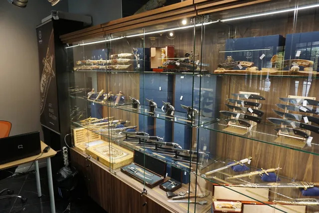 Noblie Custom Knives