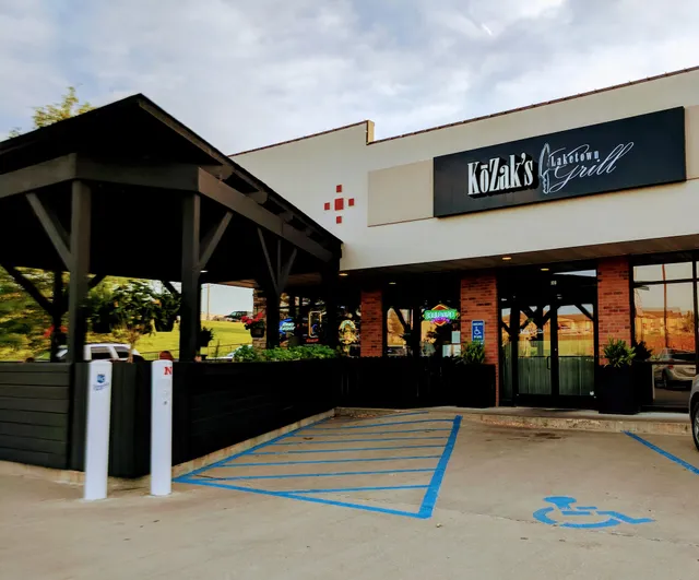 KoZak's Laketown Grill