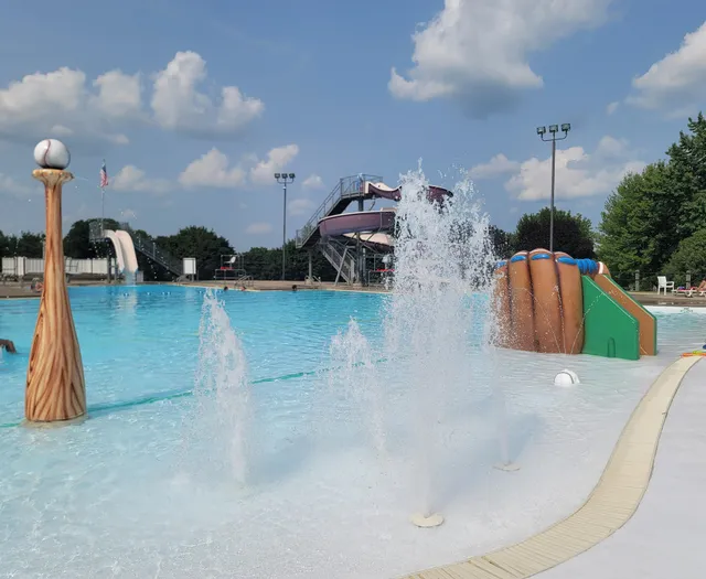 Dyersville Family Aquatic Center