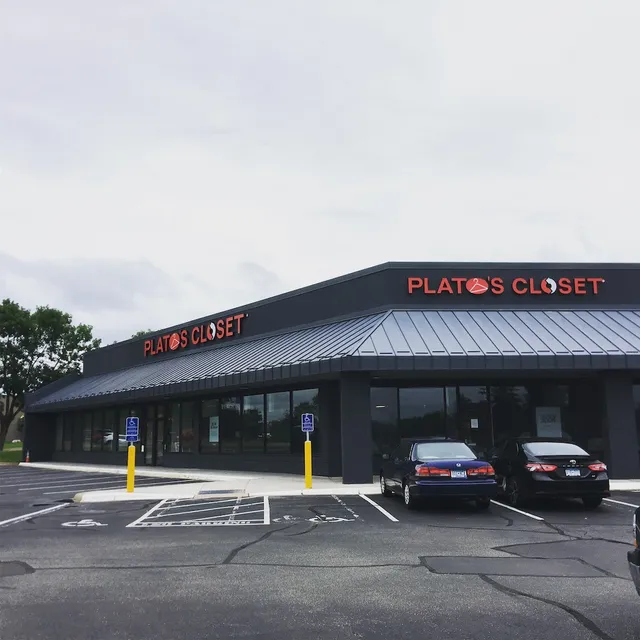 Plato's Closet Maplewood, MN