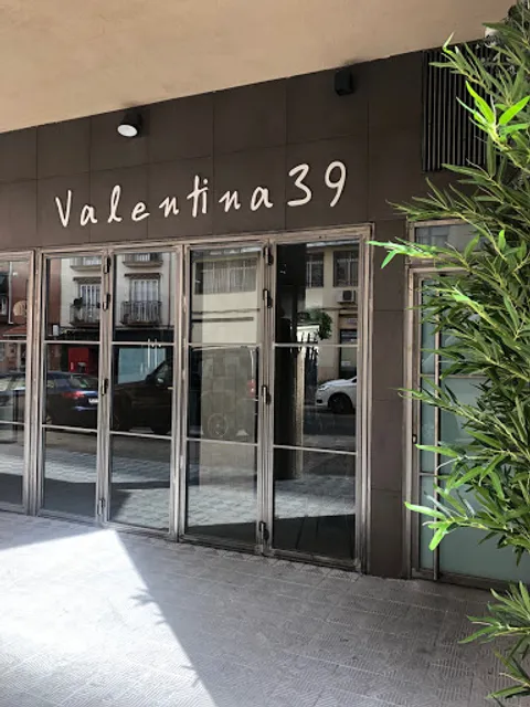 Cafetería Valentina 39
