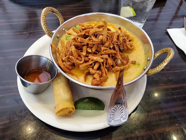 Thai Basil Signature Downtown Phoenix