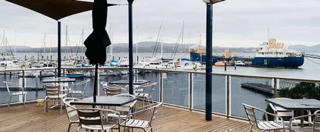 Beauty Point Waterfront Hotel