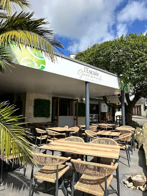 L' Escale Gourmande Les Embruns Le Pouldu
