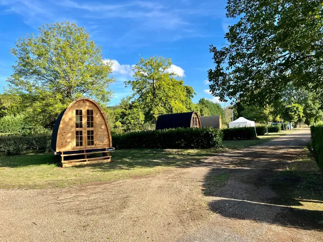 Camping La Rivière Dorée - Seine et Marne