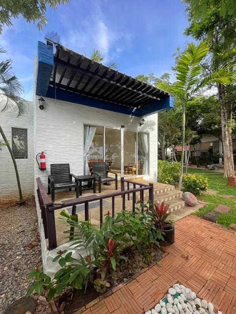 Kalamona Seaview Resort