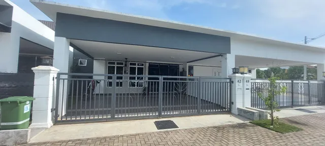 IRIS HOMESTAY KUANTAN (MUSLIM ONLY)