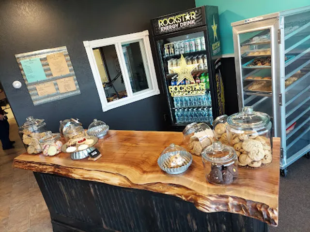 Lucky n Lawless Bakery