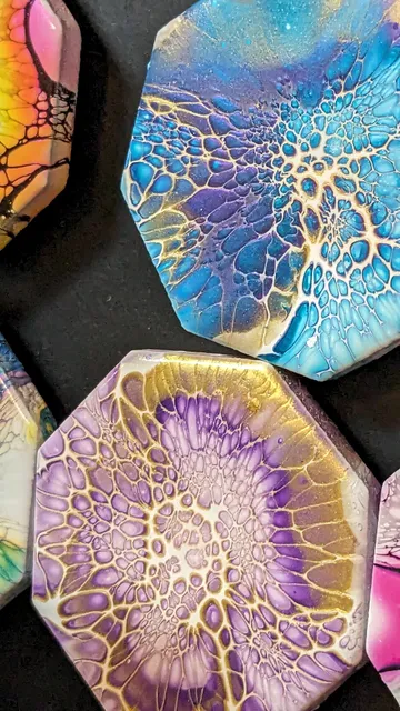 Nifty Nook - Gifts Fashion & Garden