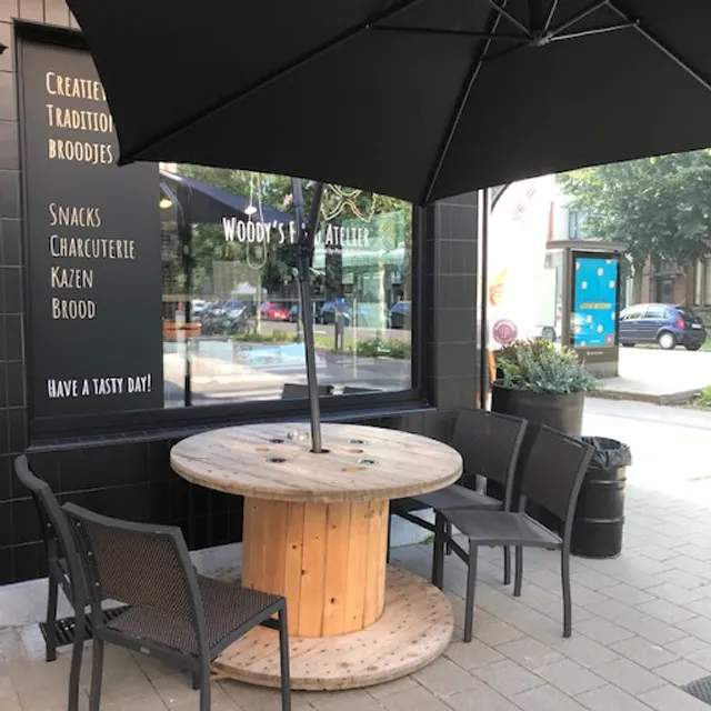 Woody's Food Atelier