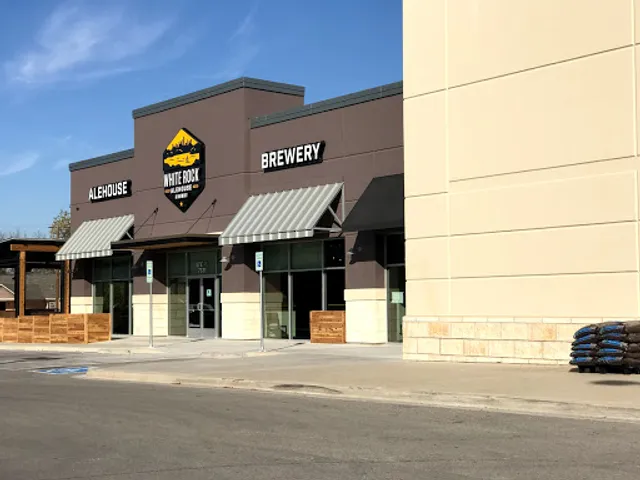 White Rock Alehouse & Brewery
