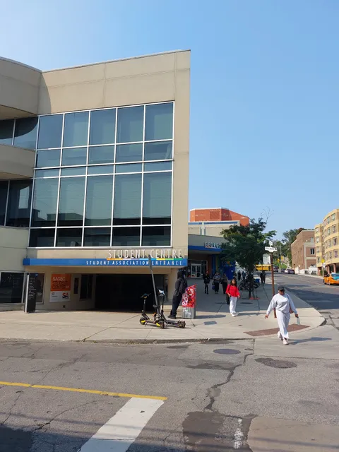 George Brown College - Casa Loma Campus - F Building