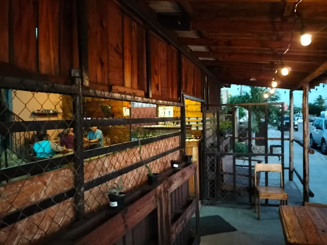 Delicia's Cafe. Pan Dulce Integral.