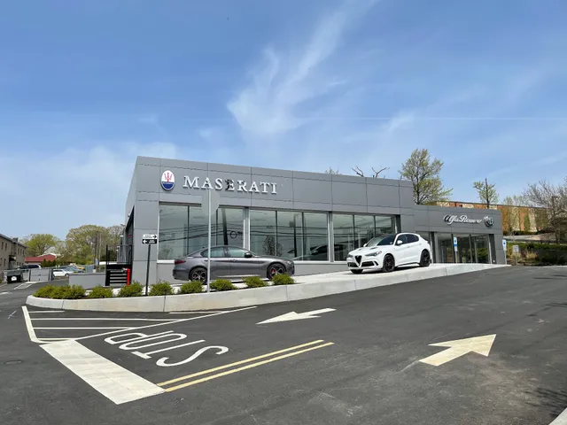 Maserati at Englewood Cliffs