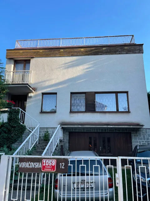 Acc. Pension Arcadia Retro Praha