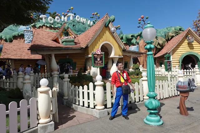 Mickey's House and Meet Mickey