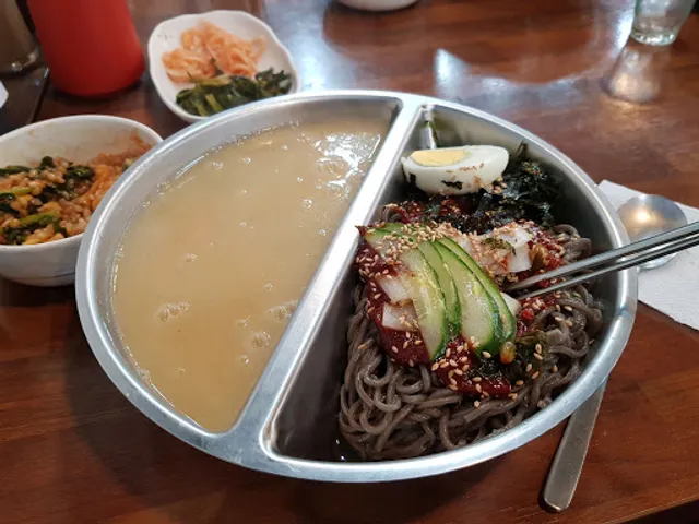 봉평옹심이메밀칼국수