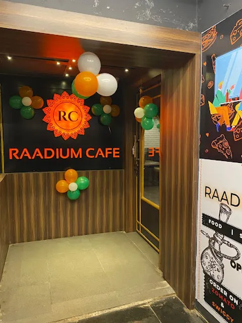 Raadium Cafe