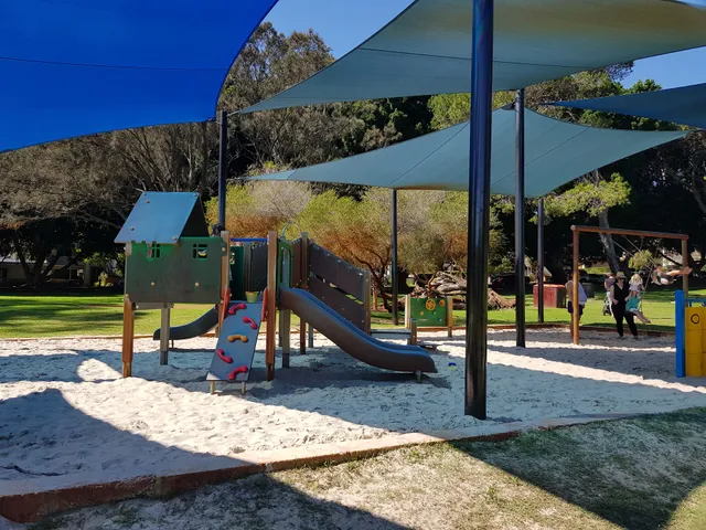 Shenton Park Playground