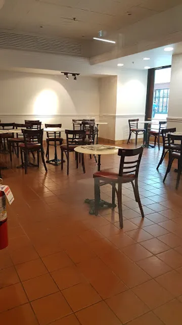 Presse Café des Canadiens - Gare Windsor