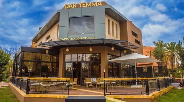 Dar Yemma : Café & Restaurant