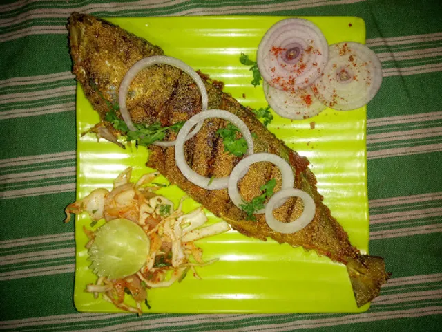 pednekar's damodar bar and restaurent