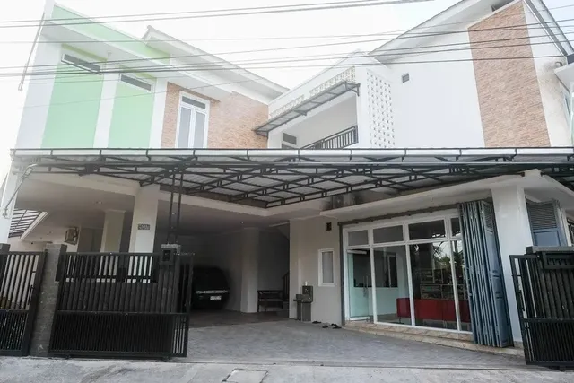 RedDoorz Syariah near Transmart Pabelan Solo