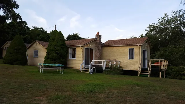 Willows Motel & Restaurant