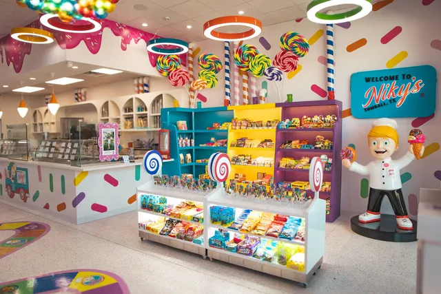 Niky’s Mini Donuts & Ice Cream