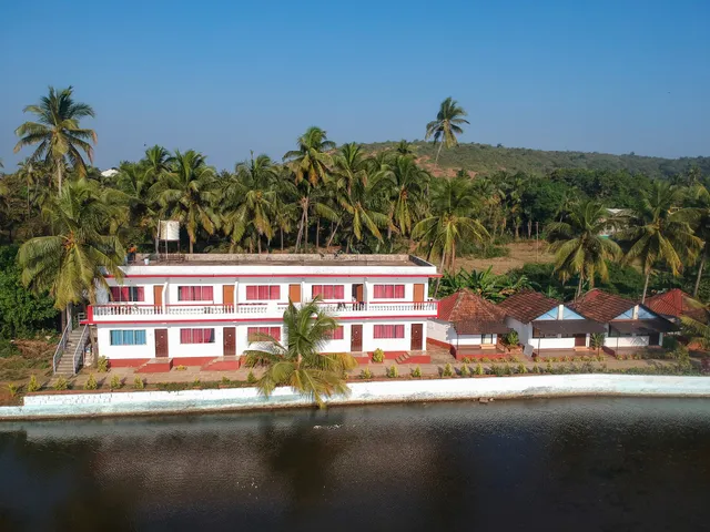 The Whispering Lake Resort