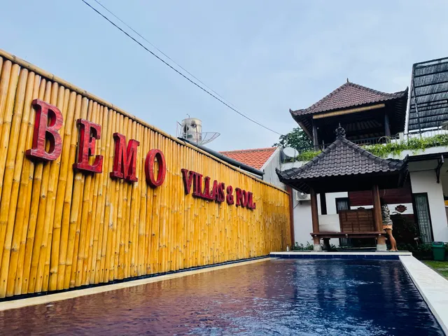 Bemo Villas and Pool