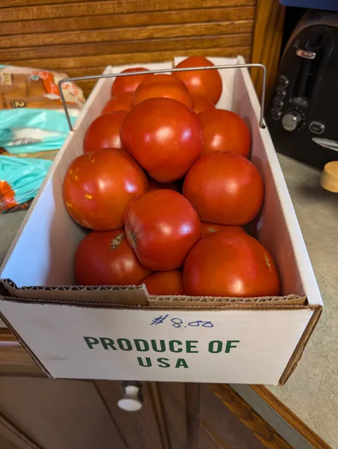 Amish Produce Stand veggies/chickens