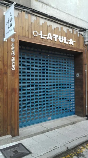 LA TULA BOUZAS BAR