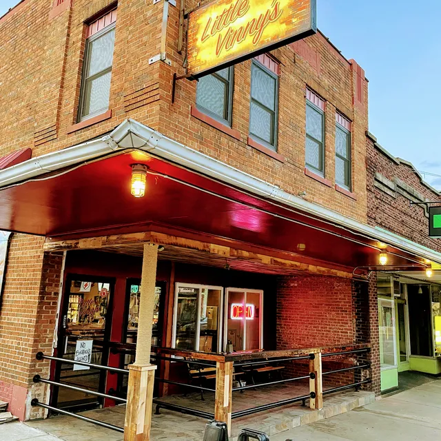 Little Vinny’s