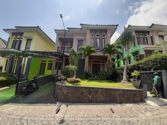 Villa Edelweis 2B, KUSUMA ESTATE .KWB