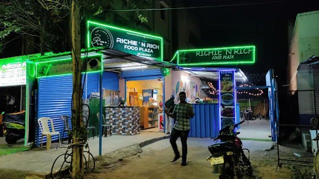 Richie N Rich Food Plaza